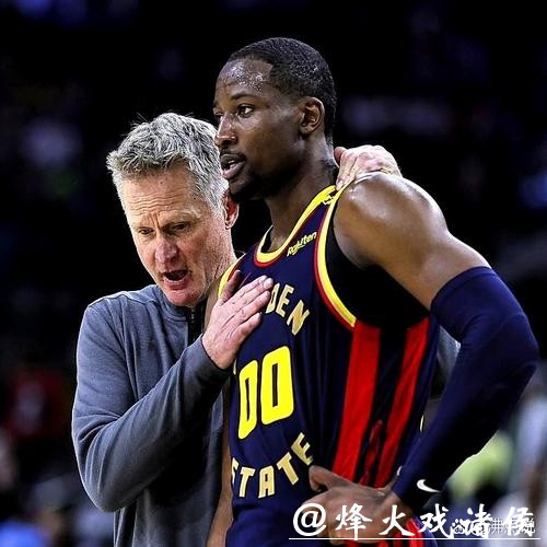 库里21分7助攻波斯特20分 勇士大胜公牛止连败