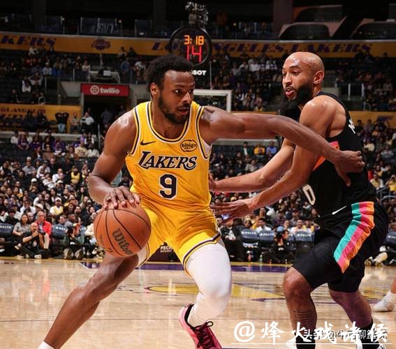 马刺136-108大胜湖人！文班创80年NBA纪录，前无古人