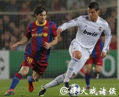 比肩梅西C罗 莱万多夫斯基连续5个赛季打进40球