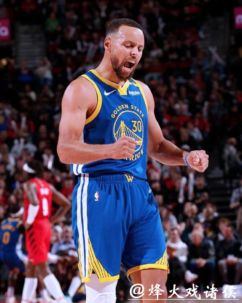 库里三节17+9+10新援22分 勇士大胜开拓者35分