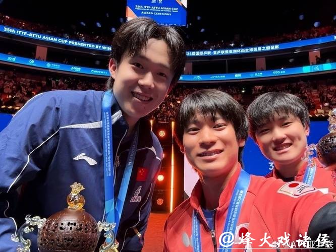 3-2大逆转,打哭日本冠军,印度选手0-2落后轰3-0反击,夺2连胜 3-2大逆转,打哭日本冠军,印度选手0-2落后轰3-0反击,夺2连胜